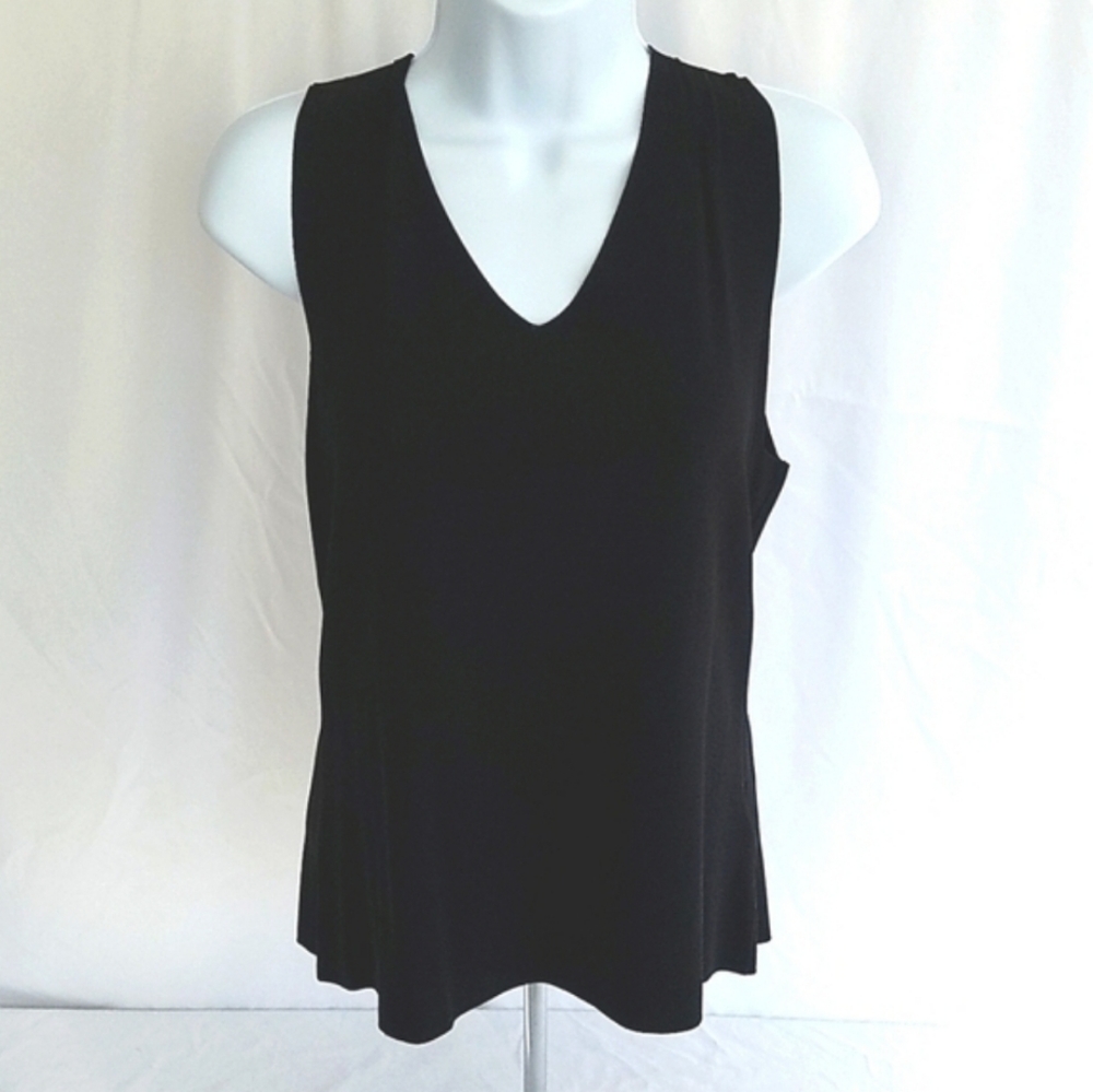 Carolyn Taylor Medium Black Tank Top Size Medium